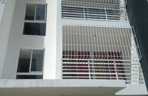 Licey al Medio Apartamento | Con Estilo y Nuevo - Exclusiva Zona, Cerca de todo