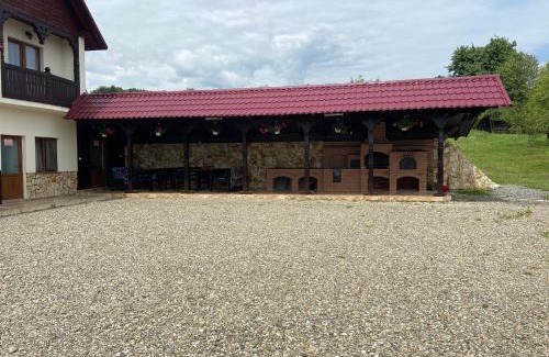 Ocna Sugatag Casa | Conacul Lupilor