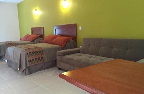 Villa de Álvarez Hotel | Concierge Plaza La Villa