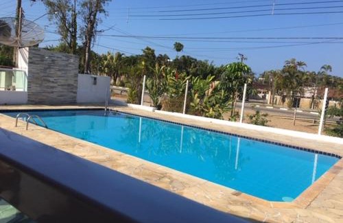Praia da Enseada Apartamento | Cond Apartamentos Chalés San Marino
