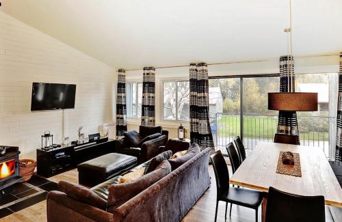 Stoneham Apartamento | Condo 09 Chemin des Abruzzes by Les Chalets Alpins