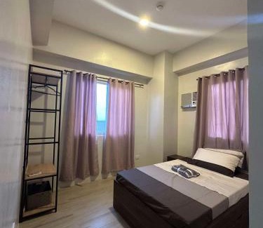 Lapu-Lapu Apartamento | Condo - 2 Bedrooms Family with Balcony