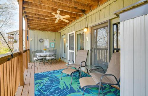 Notch Estates Apartamento | Condo 2 Mi to Silver Dollar City Relax Fireside!