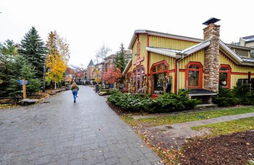 Craigleith Hotel | Condo 214 at North Creek Resort by Vacasa II