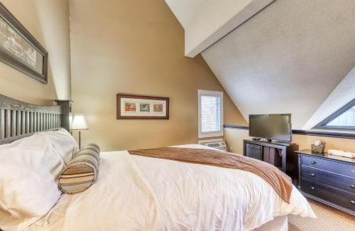Craigleith Hotel | Condo 214 at North Creek Resort by Vacasa II