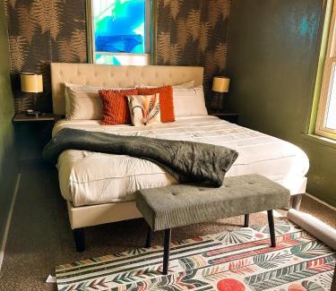 Russell Casa | Condo 2bd2bagrilllaundry-10pp-pet Friendly