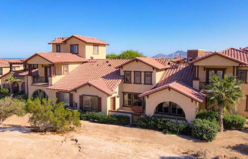 Rancho El Dorado Casa | Condo 31-1 Right in front of the Pool with WiFi