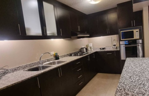 Miraflores Apartamento | Condo 3BR-2BH La Mariscal, free WiFi