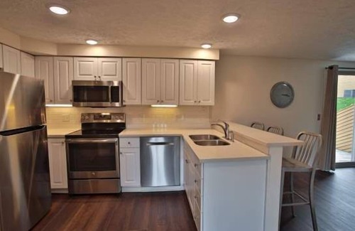 Harbor Springs Condominio | Condominio 04 - Condominios Trout Creek