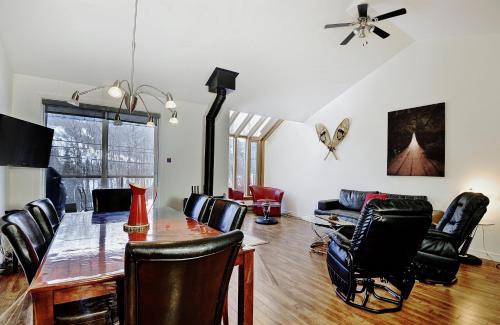 Stoneham Apartamento | Condo 517 Chemin du Hibou by Les Chalets Alpins