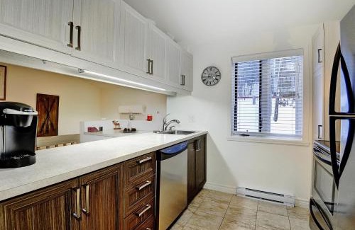 Stoneham Apartamento | Condo 517 Chemin du Hibou by Les Chalets Alpins