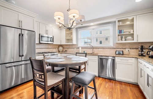 Brigantine Casa | Condo across from beautiful beach with Pool! Two Floors!