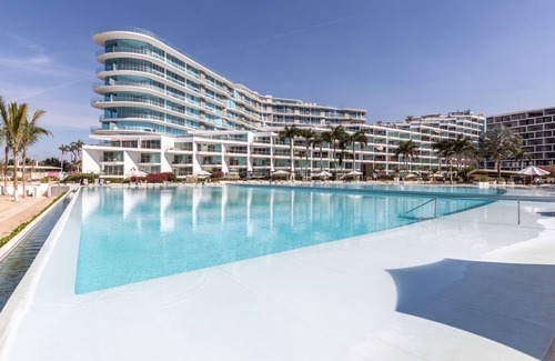 Flamingos Condominio | Condo Aria Ocean 411 by Kivoya