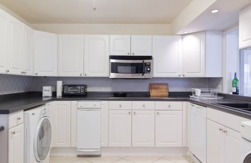 South Middle River Condominio | Condominio en el club de tenis