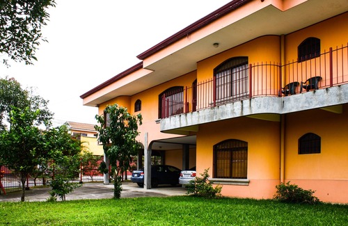San Pedro Apartamento | CONDO CASA INN #3, BEST LOCATION FOR BUSINESS , VACATION,STUDIES AND HEALTH CARE
