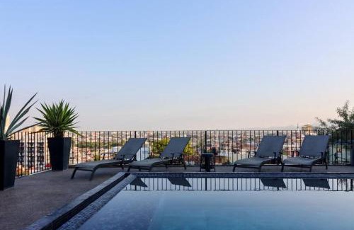 Colonia 5 de Diciembre Apartamento | Condo de Ondas - Modern beach themed 1 bed 1 bath