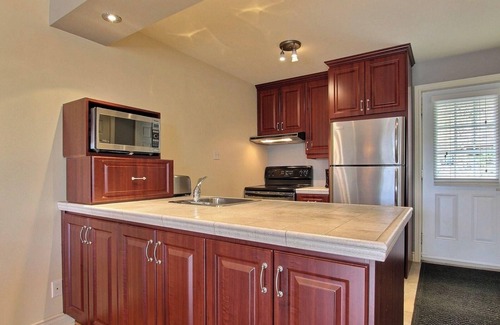 Bromont Apartamento | Condo for rent in Bromont on the slopes!