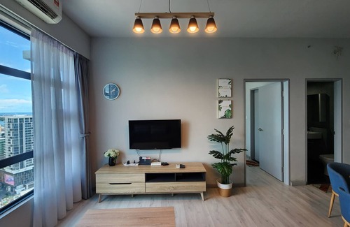 Downtown Kota Kinabalu Condominio | Condo Near KK Island Adventures