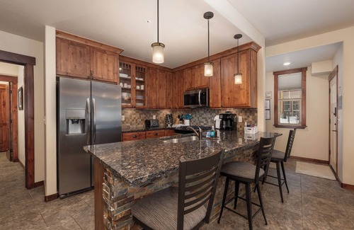 Fraser Condominio | Cozy 2BR condo near slopes w/ deck & BBQ