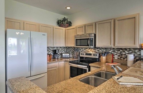 Laguna Vista Condominio | NUEVO-Condo w / Deck en South Padre Island Golf Course