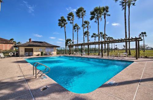 Laguna Vista Apartamento | Condo on Golf Course - 10 Mi to South Padre Island