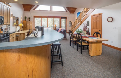 Bigfork Condominio | Stay Montana - Downtown Bigfork, condominio de lujo en el río Swan