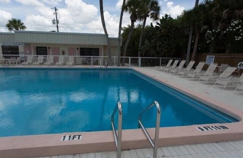 Golden Beach Apartamento | Condo de Venecia en la playa Tarifas especiales para estancias más largas
