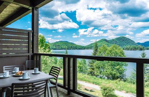 Lac Superieur Village Casa | Condo overlooking Lac Superieur & mountain views
