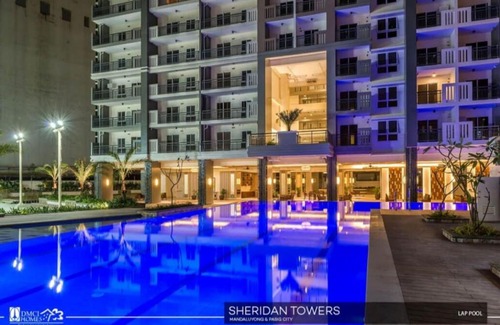 Kapitolyo Apartamento | Condo