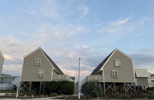 Ocean Isle Beach Condominio | Condo Seaside Serenity at Ocean Isle Beach.