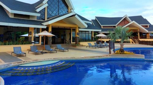 Yapak Apartamento | Condo Unit in Alta Vista de Boracay Hotel