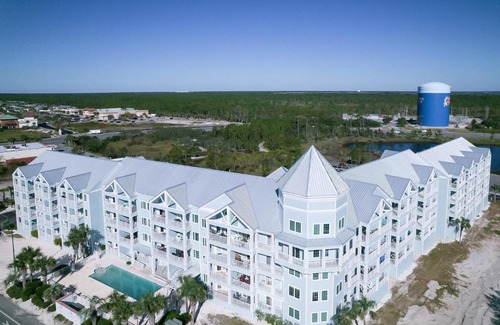 Orange Beach Casa | Condo w Pool Across The Beach-Grand Caribbean-402