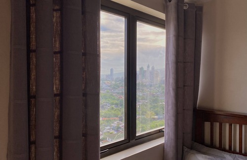 Mabolo Condominio | Condo WIFI up to 100mbps Infinity Pool