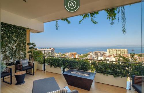 Alta Vista Apartamento | Condo with Balcony - Rooftop Pool with Ocean View
