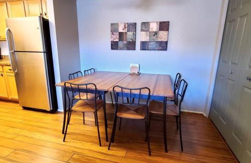 Glendale Casa | Condo with Heated Pool, Hot Tub, Near Walking Paths