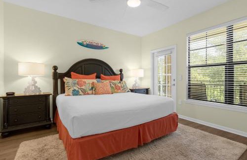 Regal Palms Casa | Condo with Private Patio - Near Disney's Animal Kingdom