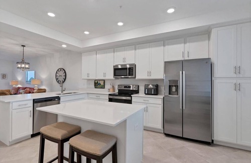 Punta Gorda Condominio | 🥇 Condo with Social Clubhouse Membership (CH1080)