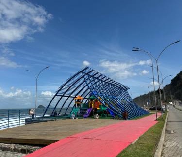 Boicucanga Beach Casa | Condomínio pé na areia, super novo e confortável.