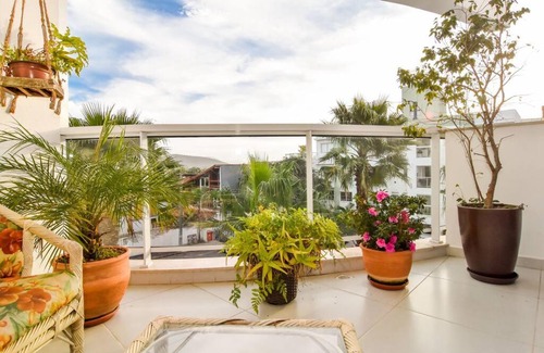 Lagoa Pequena Apartamento | Condomínio perto do mar