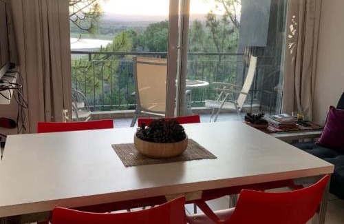 Alta Gracia Apartamento | Condominio Monte Molinos - dpto vista al lago - por RENT Lago Los Molinos