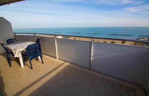 Porto d'Ascoli Apartamento | Condominio International