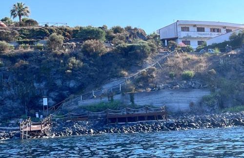 Vulcanello Apartamento | Condominio baia fenicia