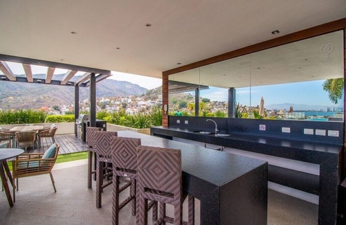 Emiliano Zapata Hotel | Condominios Z