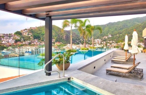 Emiliano Zapata Hotel | Condominios Z