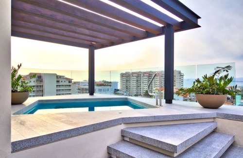 Emiliano Zapata Hotel | Condominios Z