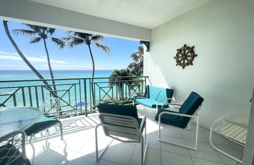 Worthing Apartamento | Condominium apartment in front of Beach