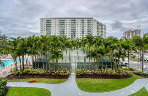 Sunny Isles Beach Apartamento | Condos at Ocean Reserve by Cielo Stays
