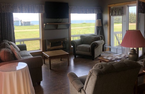Borden-Carleton Cabaña | Confederation Bridge view Cottage abierto todo el año