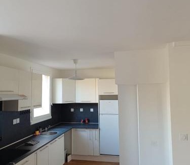 Aubervilliers Apartamento | Confort 50m2 proche stade