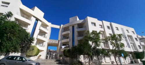 Les Berges Du Lac II Apartamento | Confort Inn Lac 2